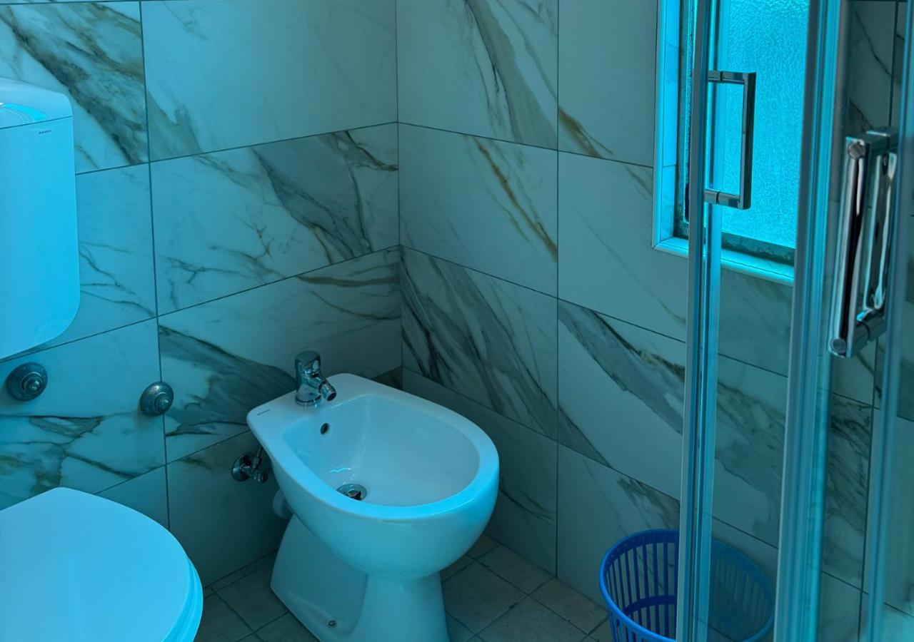 Hotel Riviera Nuova Gestione Cattolica Extérieur photo