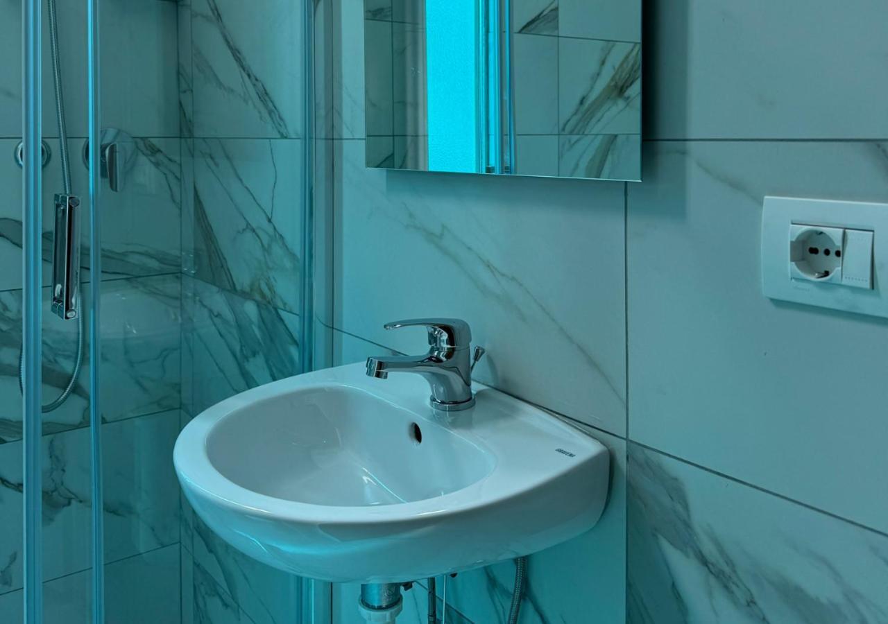Hotel Riviera Nuova Gestione Cattolica Extérieur photo